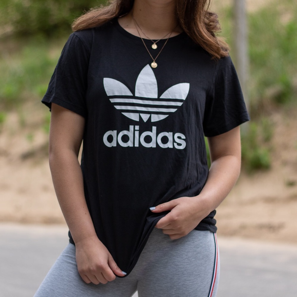 Adidas oversized logo tee